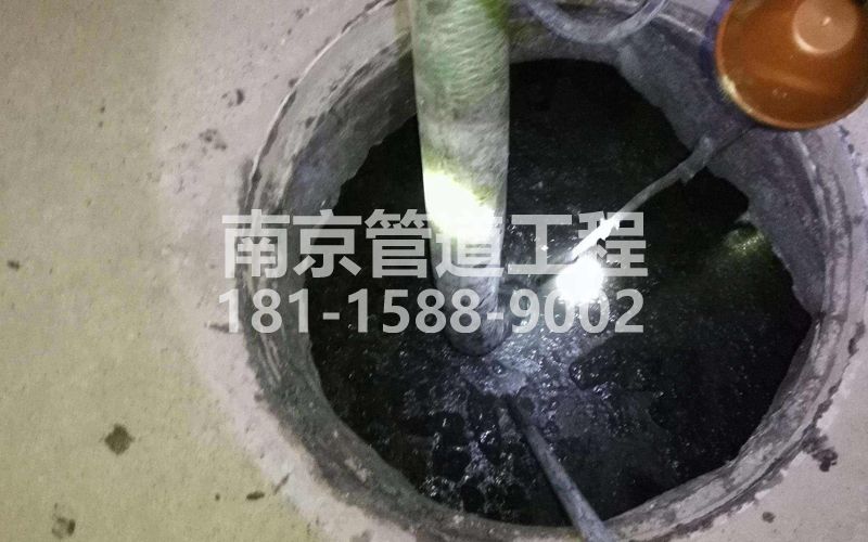 216高淳清理化粪池